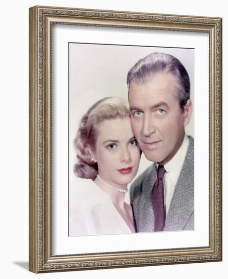 REAR WINDOW, 1954 directed by ALFRED HITCHCOCK Grace Kelly and James Stewart (photo)-null-Framed Photo