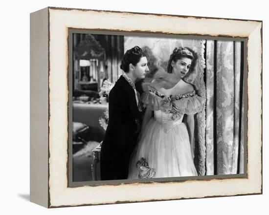 Rebecca d'Alfred Hitchcock with Judith Anderson and Joan Fontaine, 1940 (d'apres Daphne du Maurier)-null-Framed Stretched Canvas