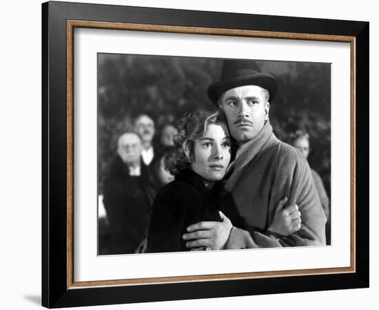 Rebecca, Joan Fontaine, Laurence Olivier, 1940-null-Framed Photo