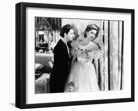 Rebecca, Judith Anderson, Joan Fontaine, 1940-null-Framed Photo