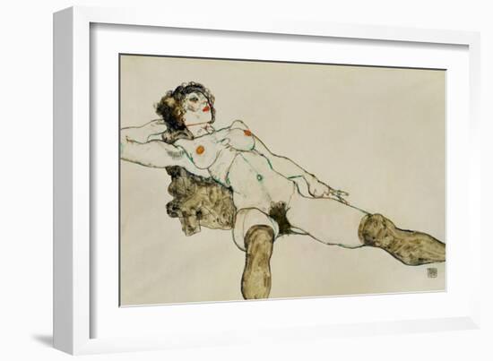 Reclining female nude with legs spread 1914-Egon Schiele-Framed Giclee Print