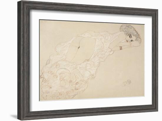 Reclining Nude Lying on Her Stomach and Facing Right, 1910-Gustav Klimt-Framed Giclee Print