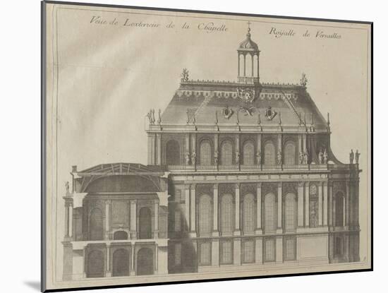 Recueil des "Plans, Profils et Elévations du Château de Versailles..." : planche 8 : vue de-Pierre Lepautre-Mounted Giclee Print