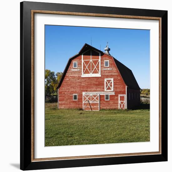 Red Barn-Ron Chapple-Framed Photographic Print