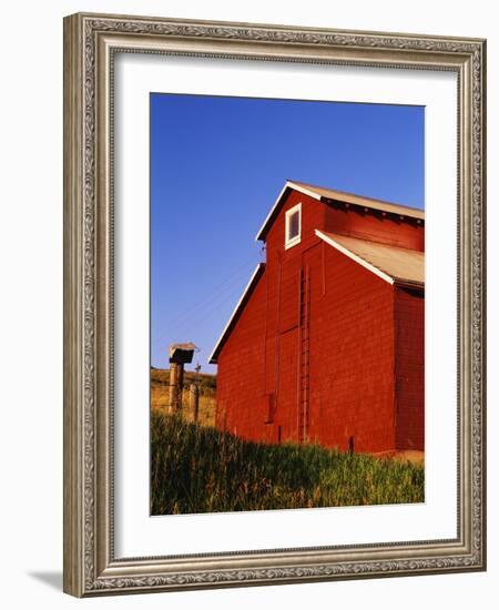 Red Barn-Stuart Westmorland-Framed Photographic Print