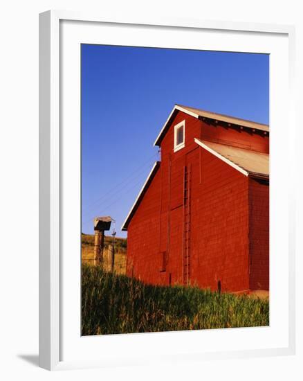 Red Barn-Stuart Westmorland-Framed Photographic Print