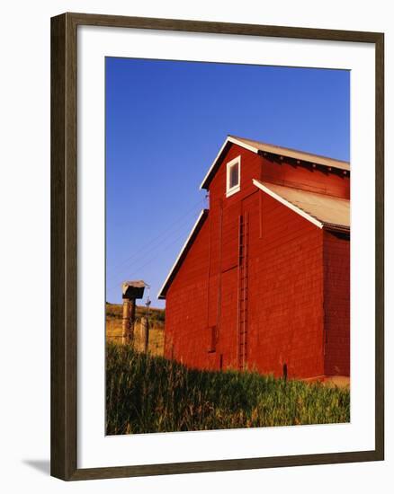 Red Barn-Stuart Westmorland-Framed Photographic Print