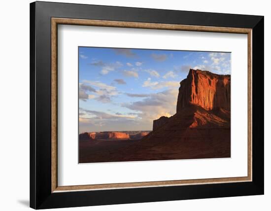 Red Cliffs at Sunset-Eleanor-Framed Photographic Print