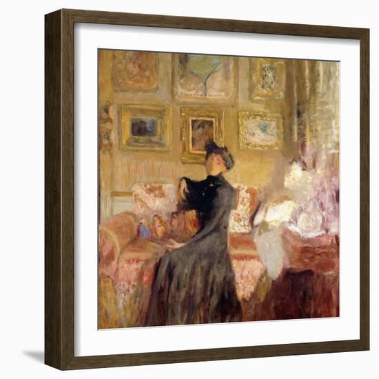 Red Couch; Le Divan Rouge, C.1905-Edouard Vuillard-Framed Giclee Print