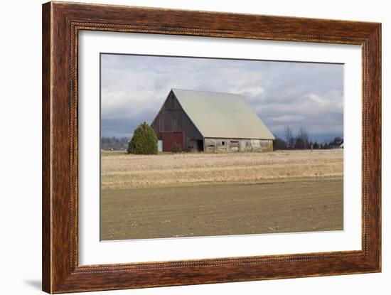 Red Door Barn-Dana Styber-Framed Photographic Print