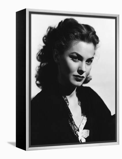 RED RIVER, 1948 directed by HOWARD HAWKS Joanne Dru (b/w photo)-null-Framed Stretched Canvas