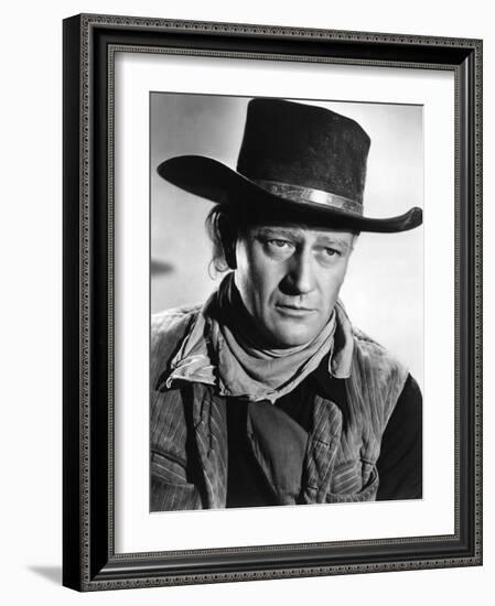 RED RIVER, 1948 directed by HOWARD HAWKS John Wayne (b/w photo)-null-Framed Photo