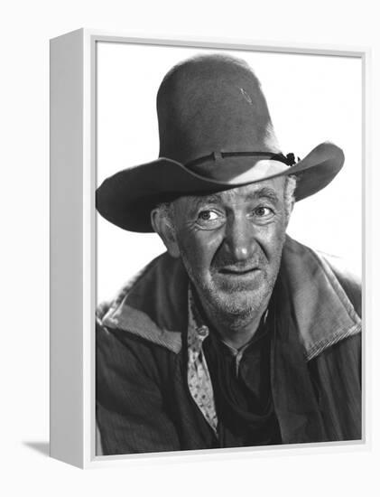 RED RIVER, 1948 directed by HOWARD HAWKS Walter Brennan (b/w photo)-null-Framed Stretched Canvas