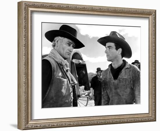 Red River, John Wayne, Montgomery Clift, 1948-null-Framed Photo