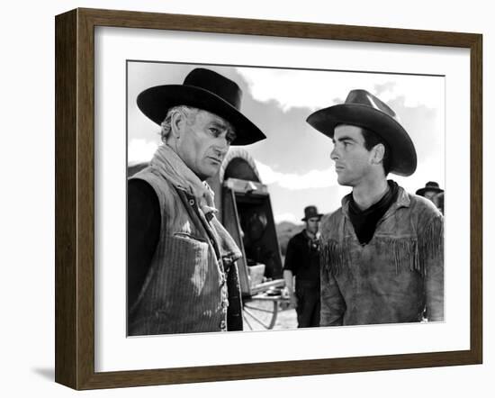 Red River, John Wayne, Montgomery Clift, 1948-null-Framed Photo