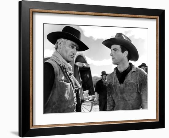 Red River, John Wayne, Montgomery Clift, 1948-null-Framed Photo