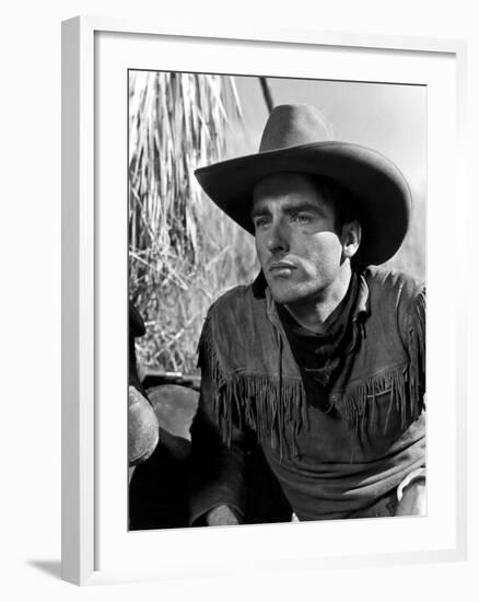 Red River, Montgomery Clift, 1948-null-Framed Photo