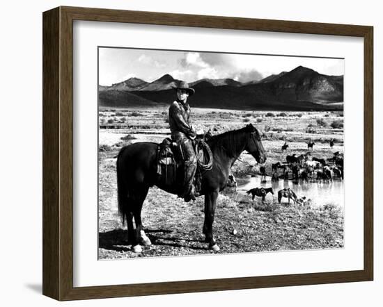 Red River, Montgomery Clift, 1948-null-Framed Premium Photographic Print