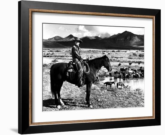Red River, Montgomery Clift, 1948-null-Framed Premium Photographic Print