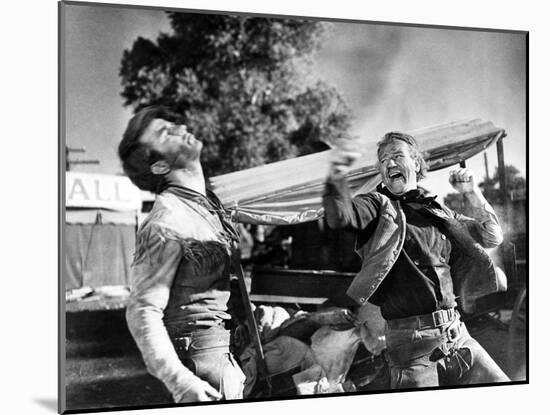 Red River, Montgomery Clift, John Wayne, 1948-null-Mounted Photo