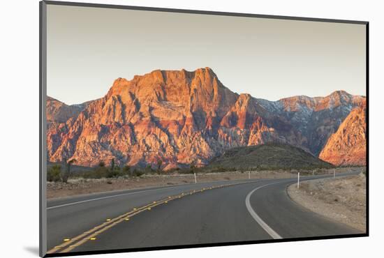 Red Rock Canyon Outside Las Vegas, Nevada, USA-Michael DeFreitas-Mounted Photographic Print