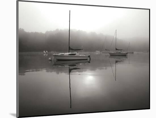 Red Sail - BW-Tammy Putman-Mounted Photographic Print