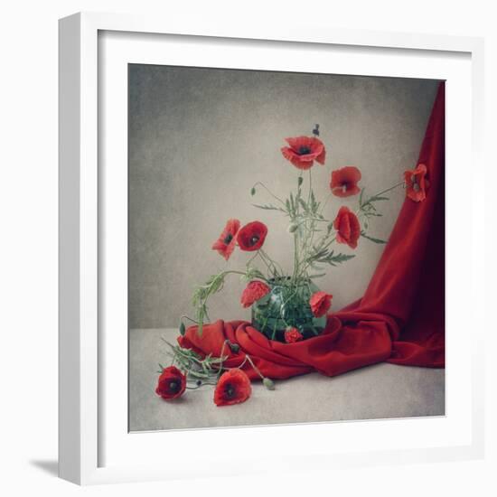 Red-Dimitar Lazarov-Framed Photographic Print