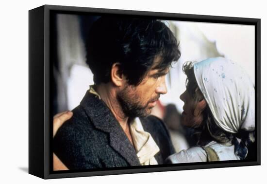 REDS, 1981 directed by WARREN BEATTY Warren Beatty and Diane Keaton (photo)-null-Framed Stretched Canvas