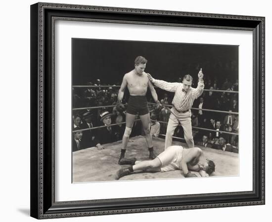 Referee Counting Down Knockout-null-Framed Photo