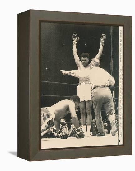 Referee John Lobianco Waves Champion Cassius Clay to a Corner-null-Framed Premier Image Canvas