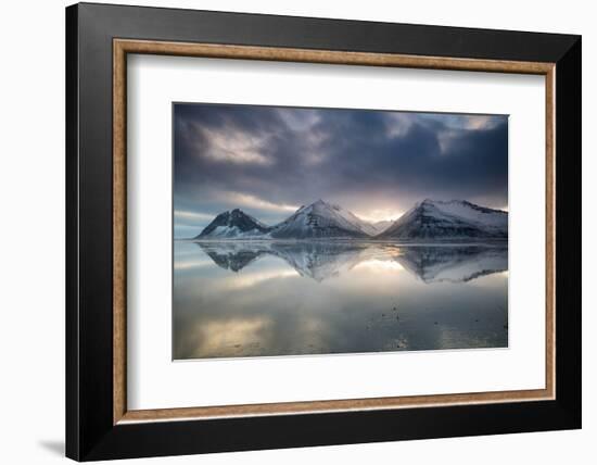 Reflection of mountains on ocean at sunset in Vatnajokull National Park in eastern Iceland-Alex Saberi-Framed Photographic Print