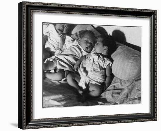 Refugee Babies Born During Flight WWII-Robert Hunt-Framed Photographic Print