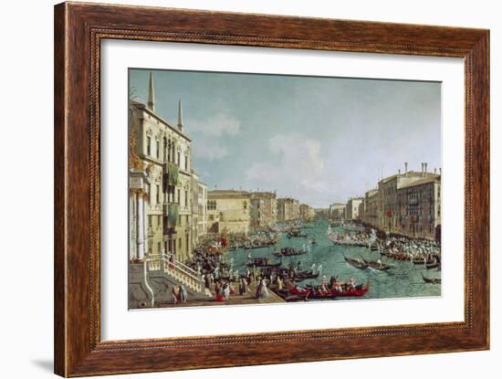 Regatta Auf Dem Canale Grande Vor Dem Palais Ca'Foscari-Canaletto-Framed Giclee Print