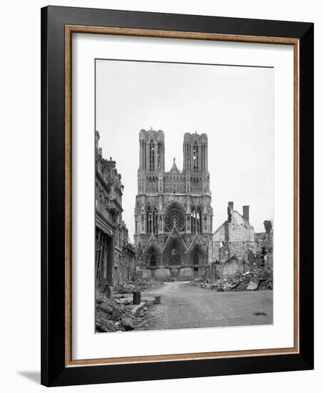 Reims Cathedral after the German Retreat, 1918-Jacques Moreau-Framed Giclee Print