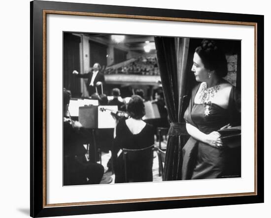 Renaissance in Louisville: Opera Singer Blanche Thebom Backstage During Concert-Alfred Eisenstaedt-Framed Premium Photographic Print
