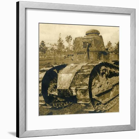 Renault tank, c1914-c1918-Unknown-Framed Photographic Print