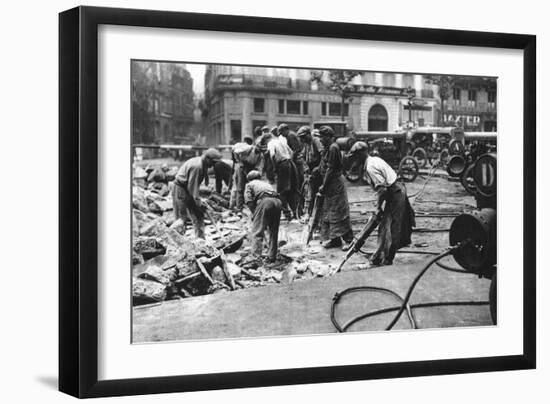 Renewing the Roads on the Grands Boulevards, Paris, 1931-Ernest Flammarion-Framed Giclee Print