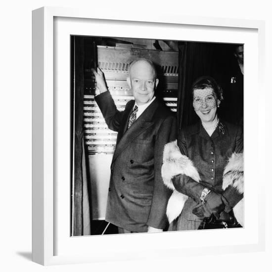 Republican Presidental Nominee, General Dwight Eisenhower, and Wife Mamie, Voting in 1952 Election-null-Framed Photo