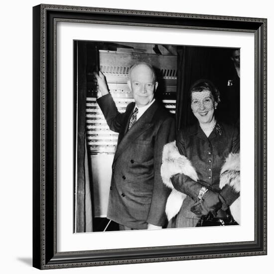 Republican Presidental Nominee, General Dwight Eisenhower, and Wife Mamie, Voting in 1952 Election-null-Framed Photo