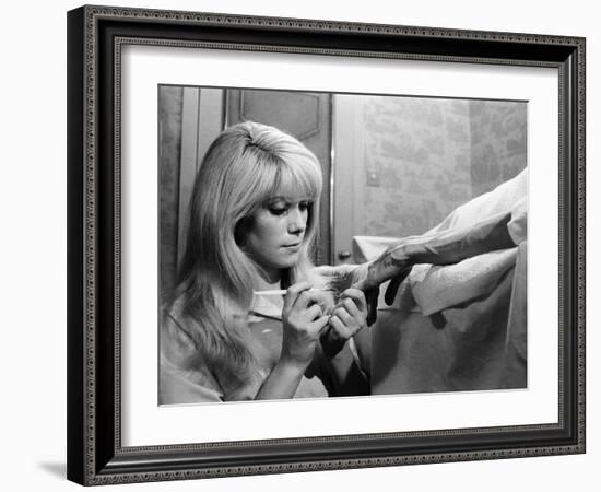 REPULSION, 1965 directed by ROMAN POLANSKI Catherine Deneuve (b/w photo)-null-Framed Photo