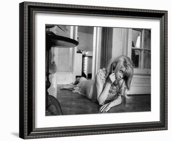 REPULSION, 1965 directed by ROMAN POLANSKI Catherine Deneuve (b/w photo)-null-Framed Photo