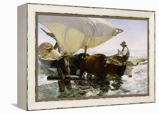 Retour de pêche, halage de la barque-Joaquín Sorolla y Bastida-Framed Premier Image Canvas