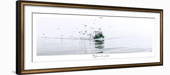 Retour de pêche-Philip Plisson-Framed Art Print