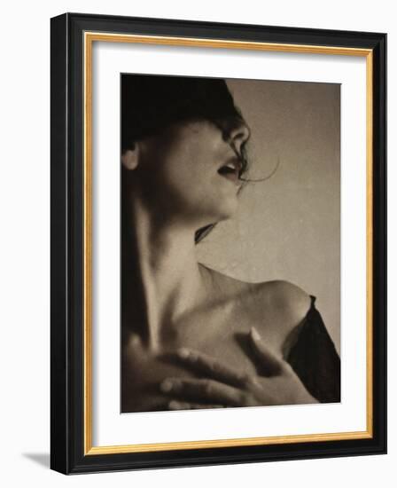 Retro Diva-Anna Mutwil-Framed Photographic Print