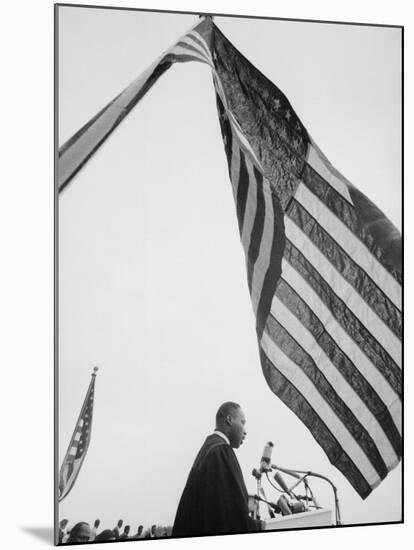 Reverend Martin Luther King Jr. Speaking at Prayer Pilgrimage for Freedom at Lincoln Memorial-Paul Schutzer-Mounted Premium Photographic Print