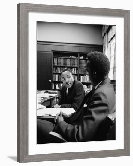 Reverend Martin Luther King Talking with Visiting African Leader Kenneth Kaunda-Alfred Eisenstaedt-Framed Premium Photographic Print