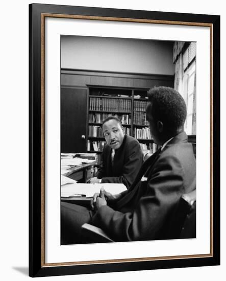 Reverend Martin Luther King Talking with Visiting African Leader Kenneth Kaunda-Alfred Eisenstaedt-Framed Premium Photographic Print