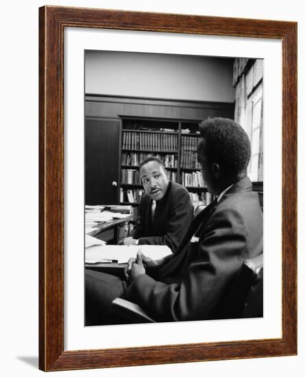 Reverend Martin Luther King Talking with Visiting African Leader Kenneth Kaunda-Alfred Eisenstaedt-Framed Premium Photographic Print