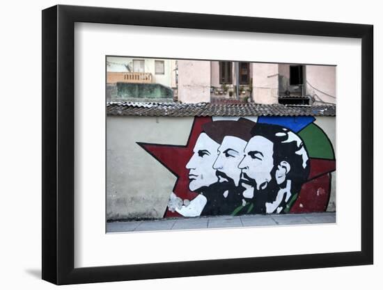 Revolutionary Mural Painted on Wall, Havana Centro, Havana, Cuba, West Indies, Central America-Lee Frost-Framed Photographic Print