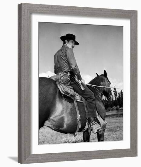 Richard Boone, Have Gun - Will Travel (1957)-null-Framed Photo